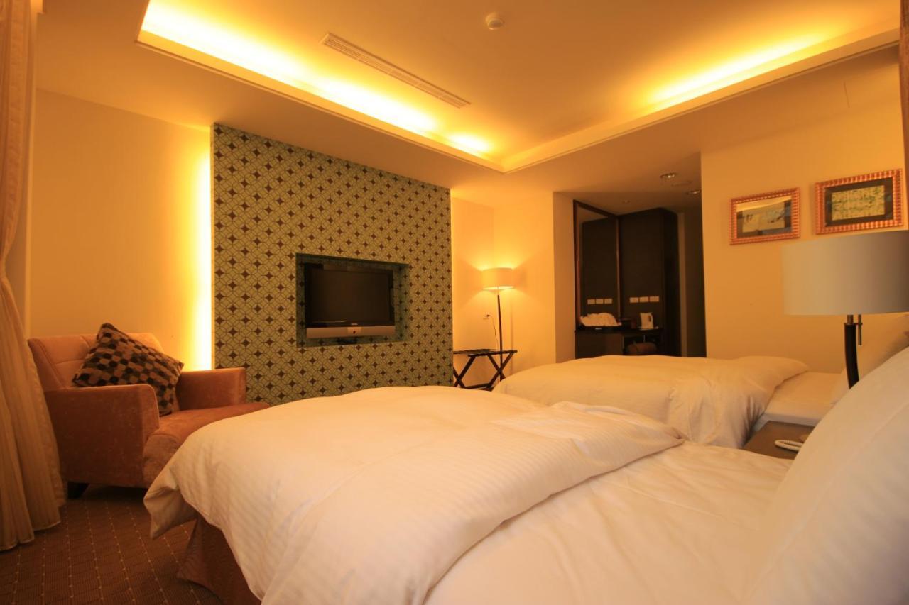 Mountain Fish Water Hotel Jiji Exterior photo